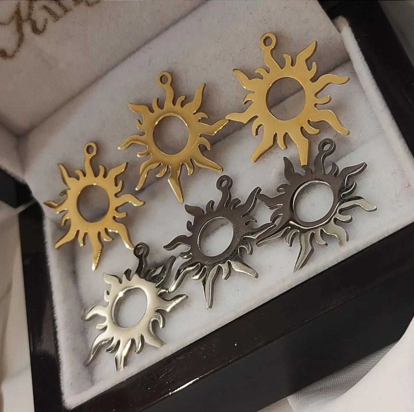 Screenshot_۲۰۲۳۰۸۲۴_۱۷۰۴۵۴_Instagram آویز استیل - Image 1