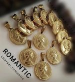 آویز استیل مدل سکه الیزابت