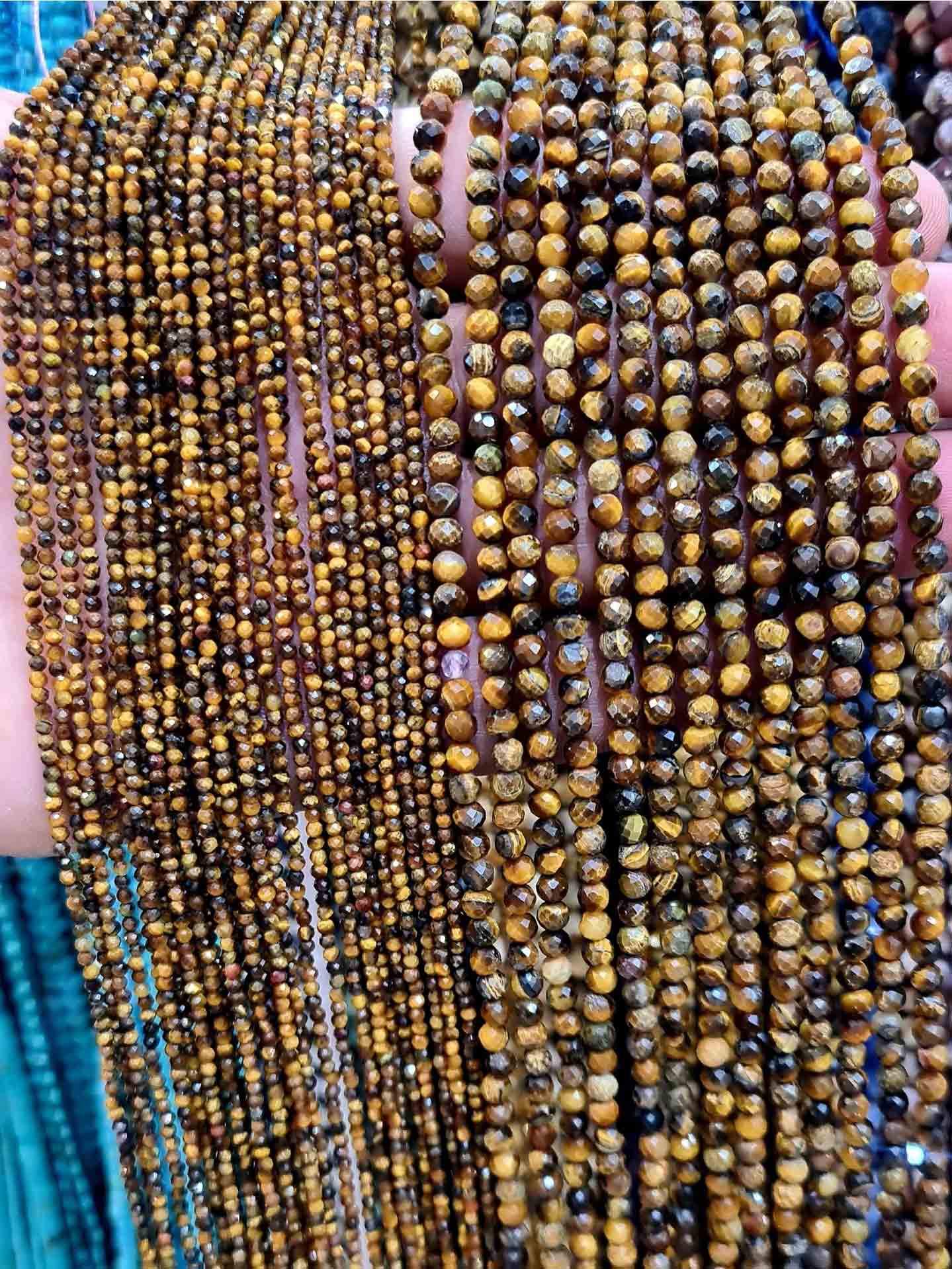 Screenshot_۲۰۲۵۰۸۲۶_۱۰۵۳۲۱_Instagram ریسه سنگ چشم ببر تراش دار سایز 2 و 4 - Image 1