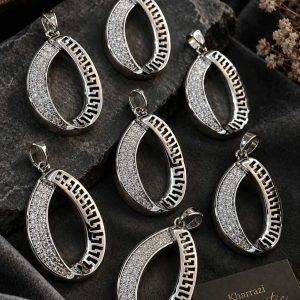 آویز استیل نگین دار طرح بولگاری
